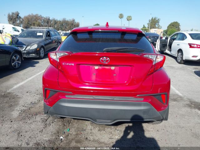 JTNKHMBX2L1093164 Toyota C-HR LE