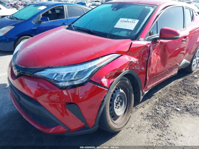 JTNKHMBX2L1093164 Toyota C-HR LE