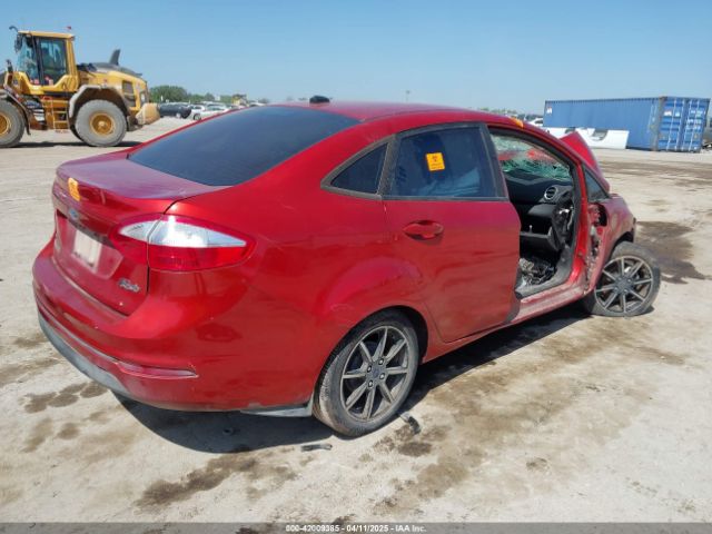 3FADP4BJ0KM132305 Ford FIESTA SE