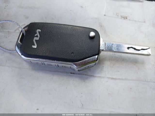 3KPF24AD1PE608561 KIA mpi nu