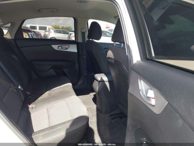 3KPF24AD1PE608561 KIA mpi nu