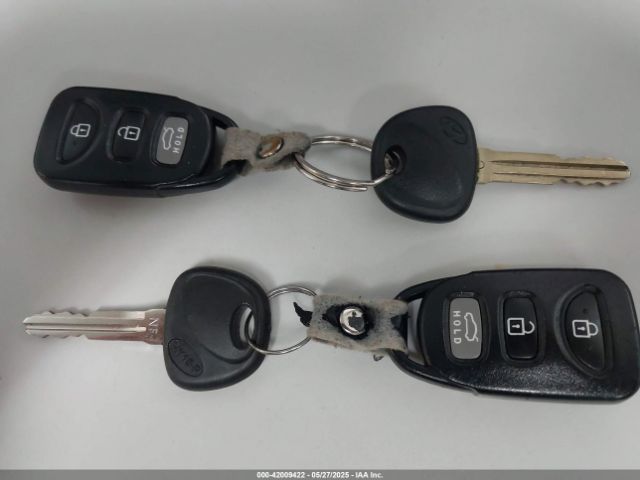 KMHDH4AEXGU487900 Hyundai ELANTRA SE