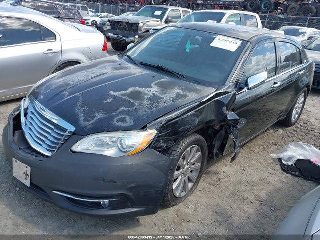 1C3CCBCG5EN134347 Chrysler 200 Limited