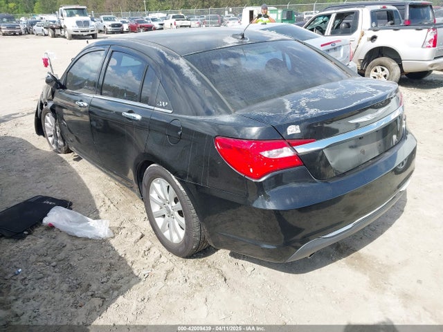 1C3CCBCG5EN134347 Chrysler 200 Limited