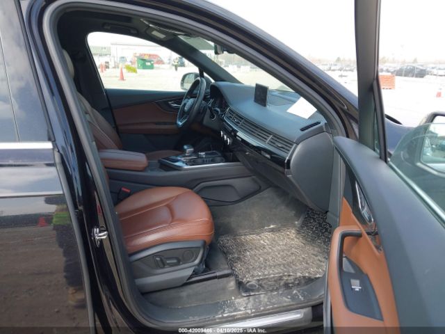 WA1LAAF71KD000972 Audi Q7 55 Premium/55 Se Premium