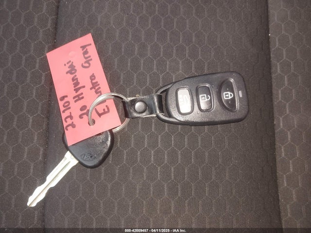 5NPD84LF2LH614136 Hyundai ELANTRA SEL