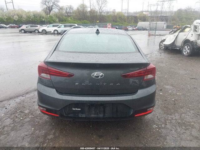 5NPD84LF2LH614136 Hyundai ELANTRA SEL