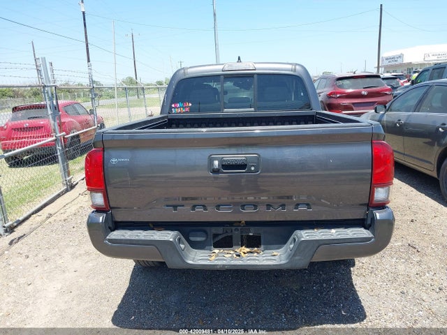 5TFAX5GN9KX151525 Toyota Tacoma Sr