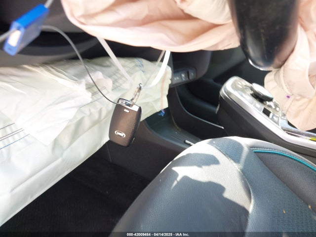 KNDCE3LG2L5067733 KIA Niro Ev Ex Premium