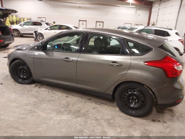 1FADP3K24EL188496 Ford FOCUS SE