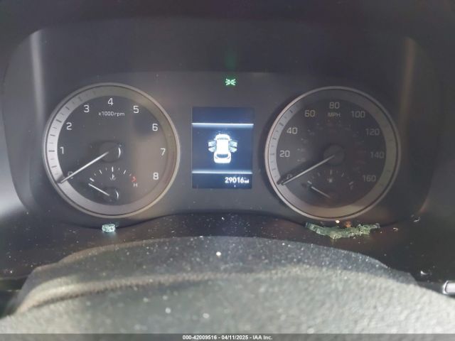 KM8J2CA48KU993577 Hyundai TUCSON SE