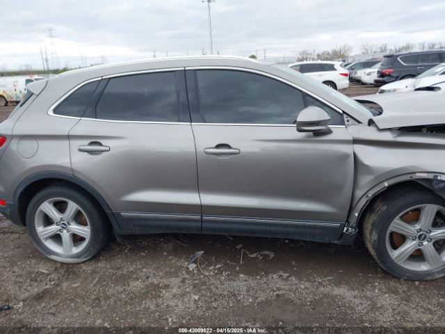5LMCJ1C91GUJ28706 Lincoln Mkc Premier