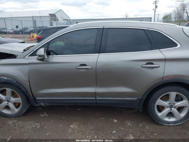 5LMCJ1C91GUJ28706 Lincoln Mkc Premier