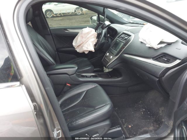 5LMCJ1C91GUJ28706 Lincoln Mkc Premier