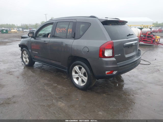 Jeep Compass 2016 1C4NJDEB8GD808815 Image 3