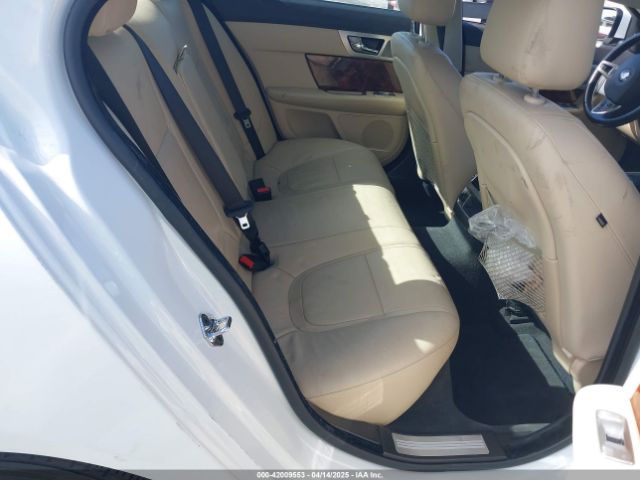 2014 JAGUAR XF SAJWA0EX5E8U17542 Photo 7