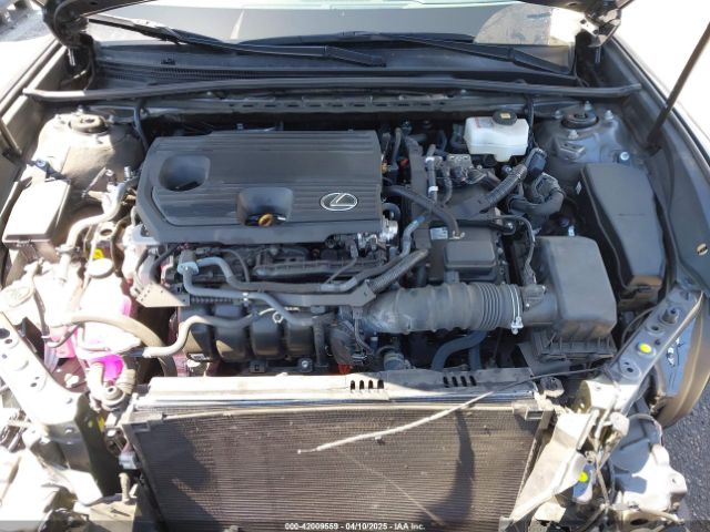 58ADA1C19RU039687 Lexus ES 300H