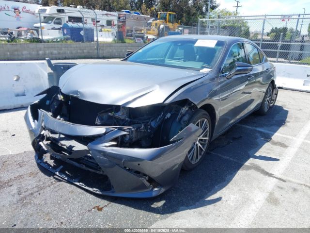 58ADA1C19RU039687 Lexus ES 300H