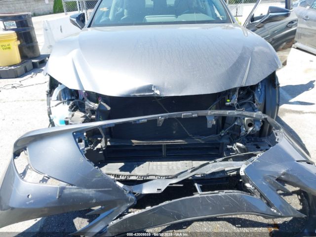 58ADA1C19RU039687 Lexus ES 300H