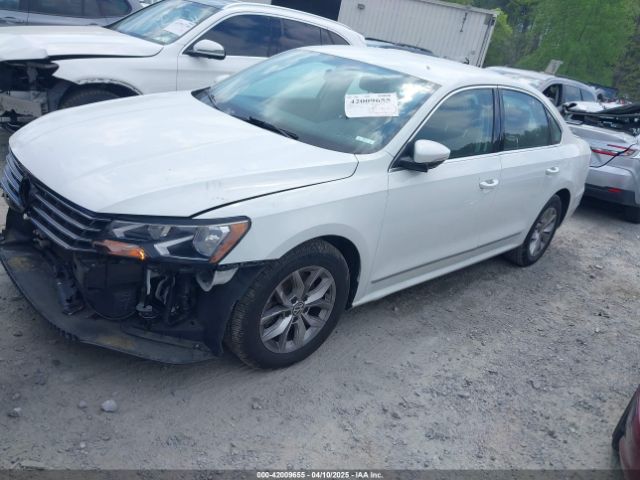1VWAT7A30GC056345 Volkswagen Passat 1.8t S