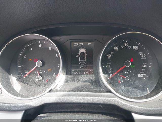 1VWAT7A30GC056345 Volkswagen Passat 1.8t S
