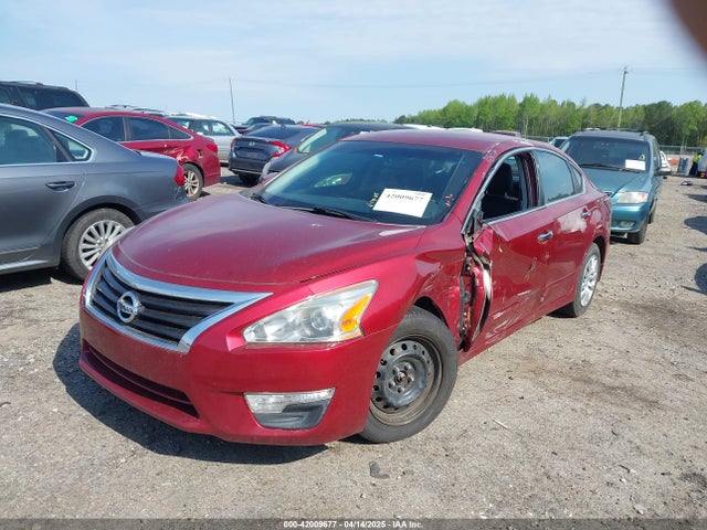 Nissan Altima 2.5 S 2015 1N4AL3AP1FC578596 Image 2