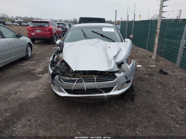 3FADP4EJ5HM104763 Ford FIESTA SE