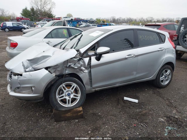 3FADP4EJ5HM104763 Ford FIESTA SE