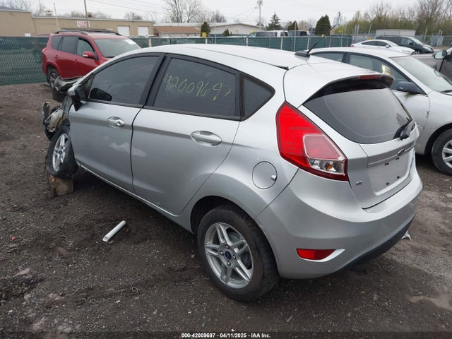 3FADP4EJ5HM104763 Ford FIESTA SE