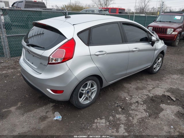 3FADP4EJ5HM104763 Ford FIESTA SE