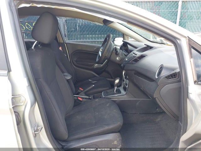 3FADP4EJ5HM104763 Ford FIESTA SE