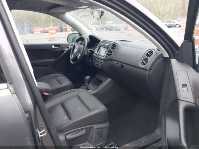 2013 VOLKSWAGEN TIGUAN WVGAV7AX9DW547633 Photo 4