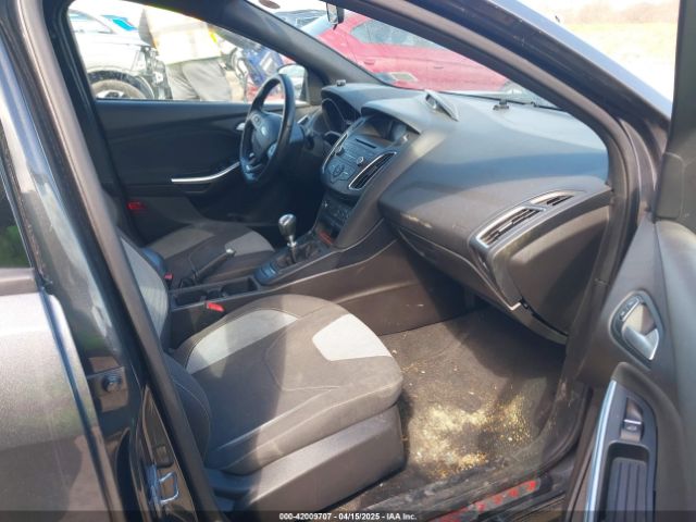 1FADP3L90HL266059 Ford FOCUS ST