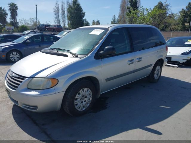 2007 CHRYSLER TOWN & COUNTRY 1A4GJ45R07B242144 Photo 1