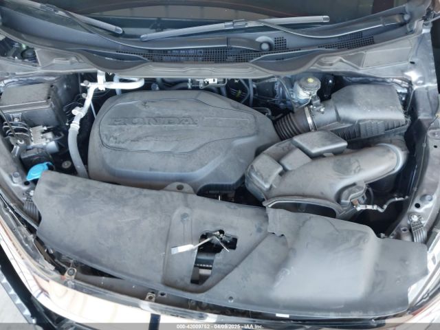 5FNRL6H90PB069058 Honda Odyssey Elite
