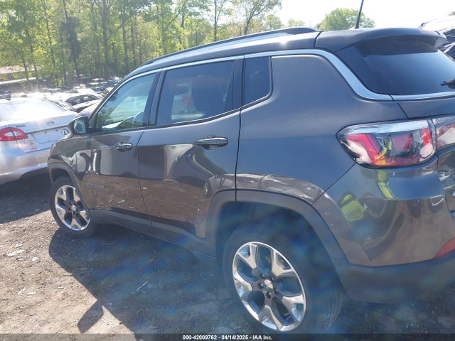 3C4NJDCB1JT354816 Jeep Compass Limited 4x4