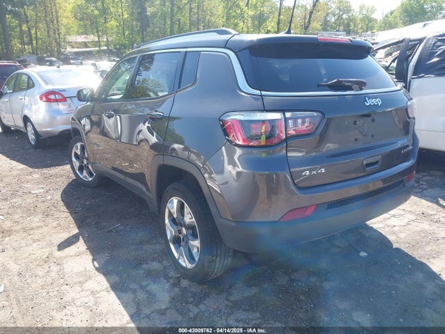 3C4NJDCB1JT354816 Jeep Compass Limited 4x4