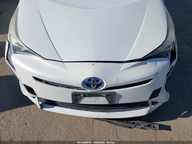 JTDKBRFUXG3001716 Toyota Prius Two