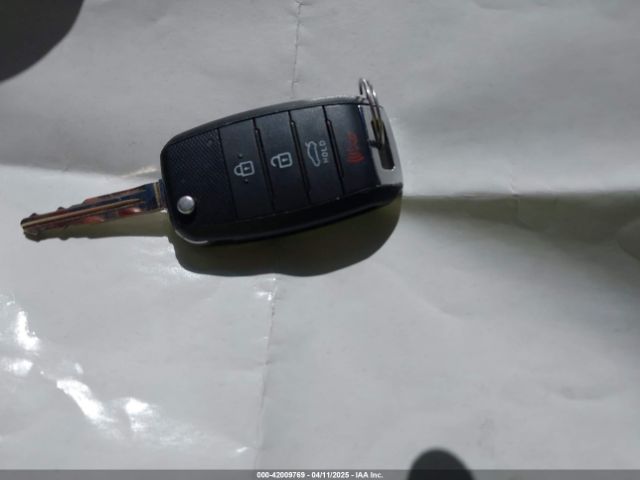 3KPFK4A71HE107763 KIA FORTE LX