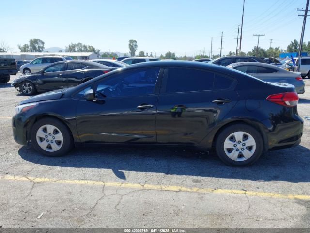 3KPFK4A71HE107763 KIA FORTE LX