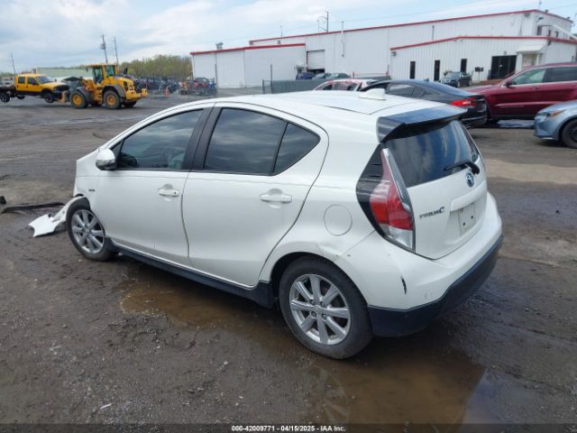 JTDKDTB34H1593664 Toyota Prius C Three