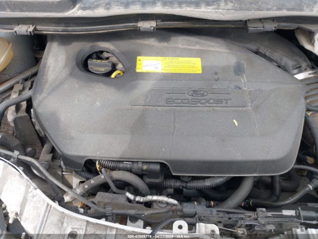 1FMCU9GX9FUC21702 Ford ESCAPE SE
