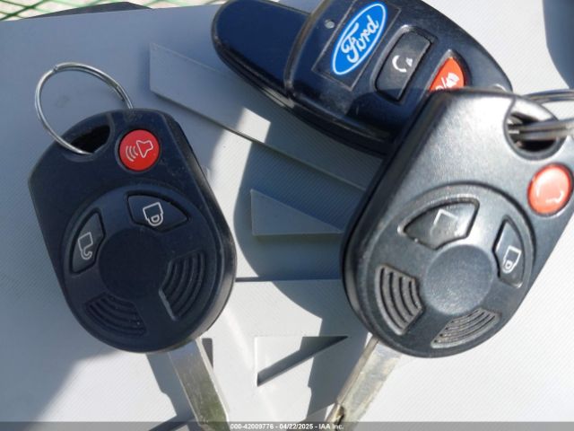 1FMCU9GX9FUC21702 Ford ESCAPE SE
