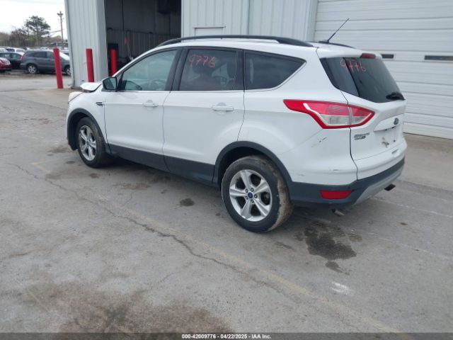 1FMCU9GX9FUC21702 Ford ESCAPE SE