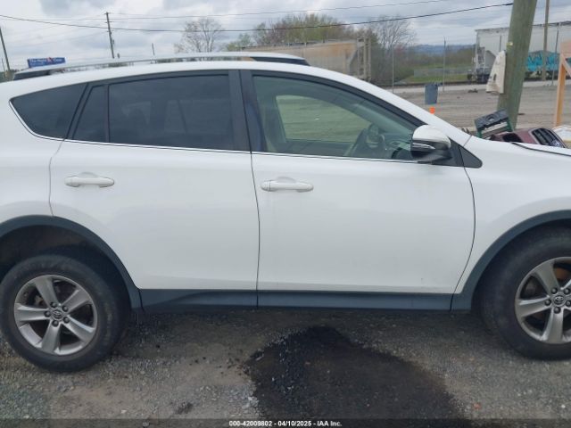 JTMRFREV9FD116331 Toyota Rav4 Xle