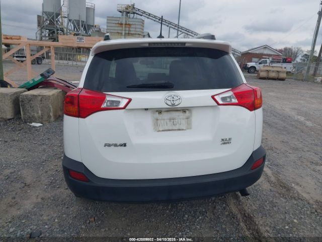 JTMRFREV9FD116331 Toyota Rav4 Xle