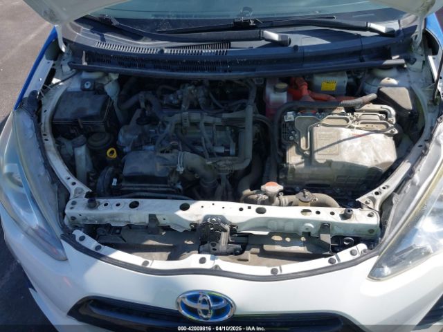 JTDKDTB35G1125179 Toyota Prius C Two