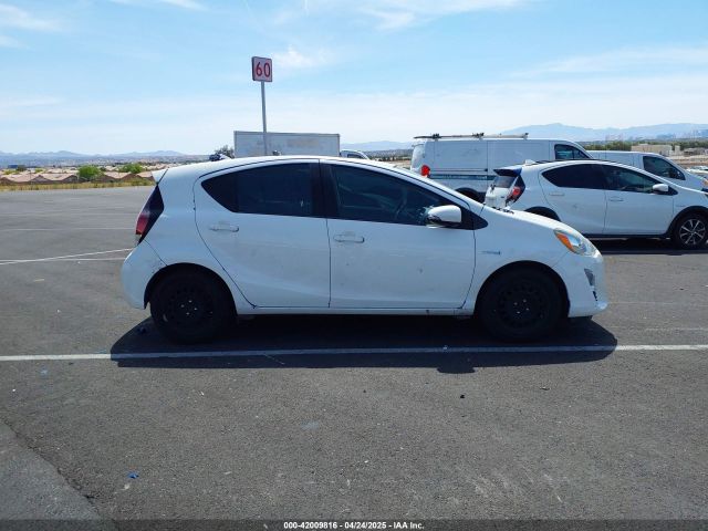 JTDKDTB35G1125179 Toyota Prius C Two