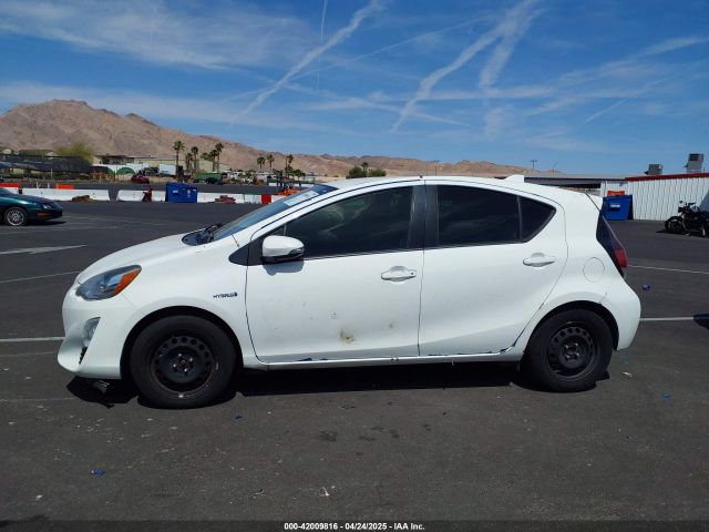 JTDKDTB35G1125179 Toyota Prius C Two