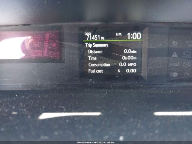 JTDKDTB35G1125179 Toyota Prius C Two